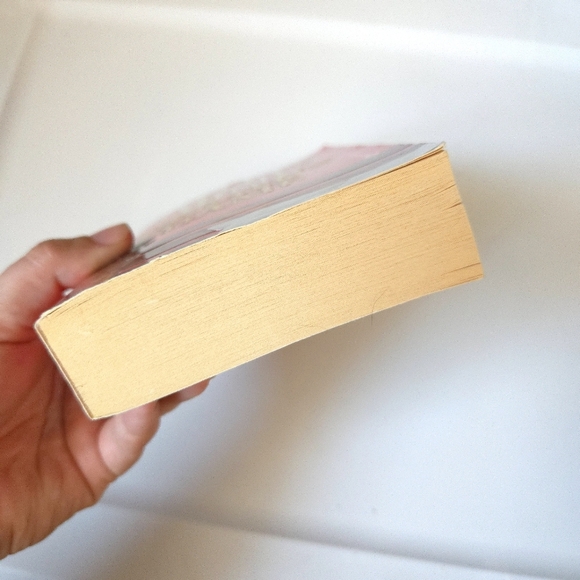 Stephen King Gerald's Game Paper Back Book - Red Cover - Picture 4 of 7